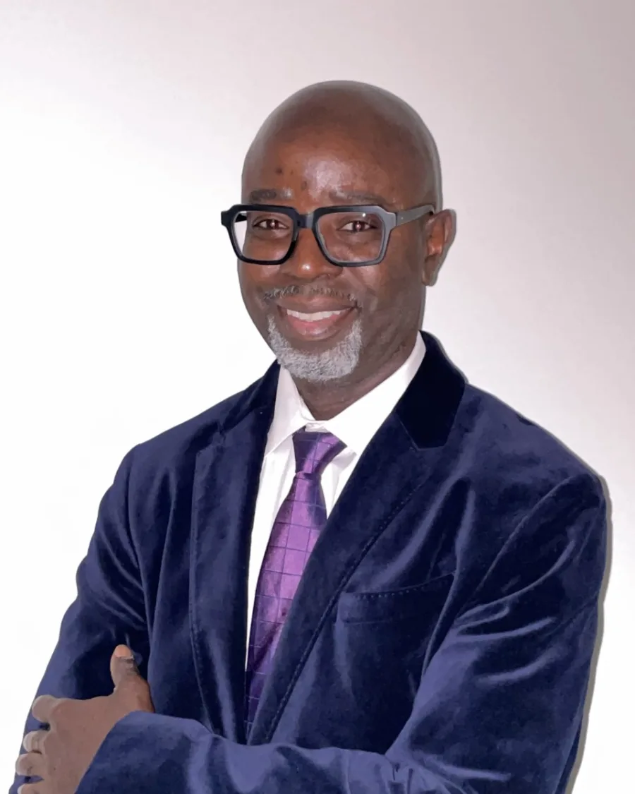 Temi Oresanya, REALTOR® at Onyx Realty