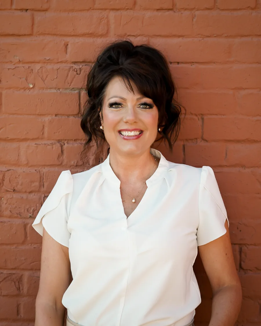 Tina Friesen, REALTOR® at Onyx Realty