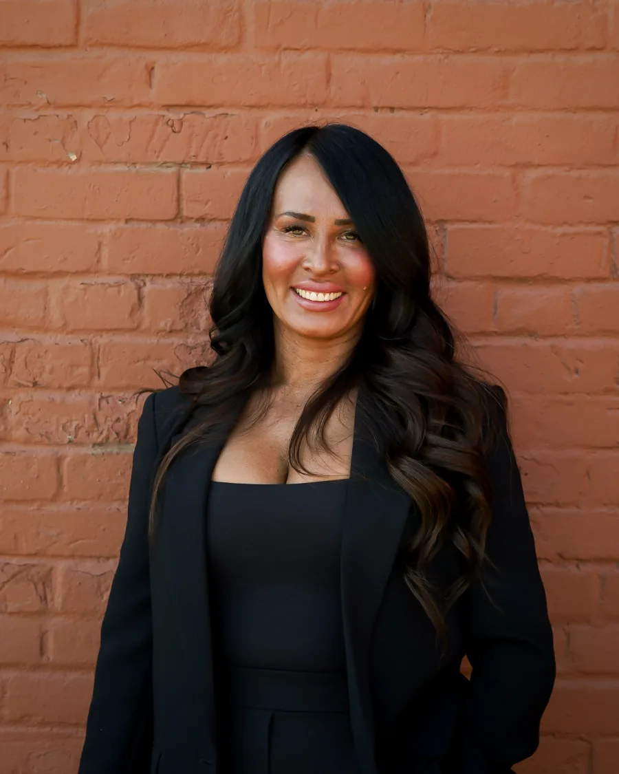 Amy Tamaki, REALTOR® at Onyx Realty